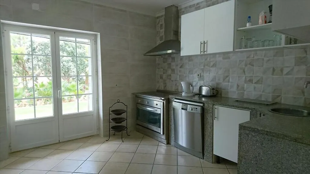 Villa Com Piscinas - Quintinha Do Lago Quarteira